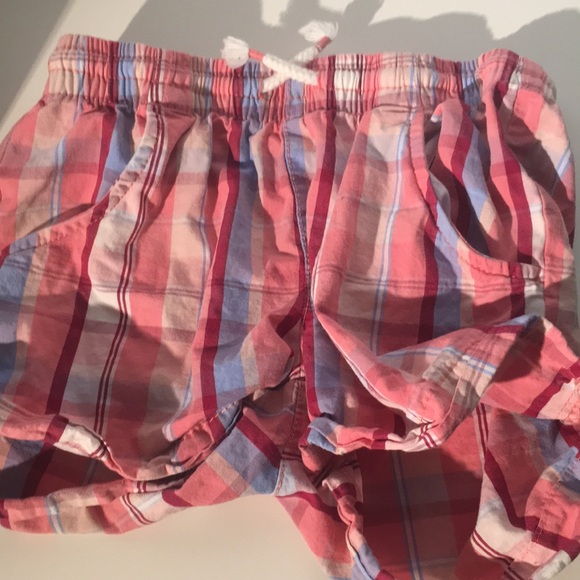 Shorts - Picture 2 of 4